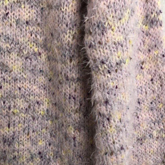 Wild Fable Eyelash knit cropped marled pink pullover sweater. Size L - Picture 2 of 5
